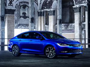 Chrysler 200 S 2014 года